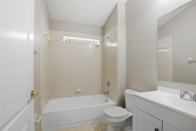 15833 BAY VISTA DRIVE, Clermont, FL 34714
