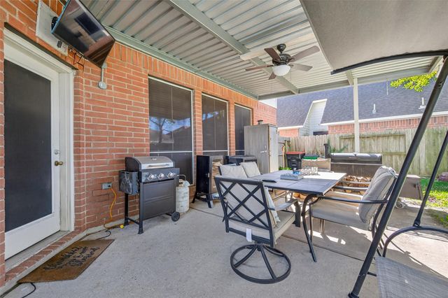 19119 Poplar Trails Lane, Tomball, TX 77375