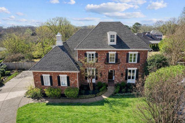 10257 OLD COURSE CV, Collierville, TN 38017