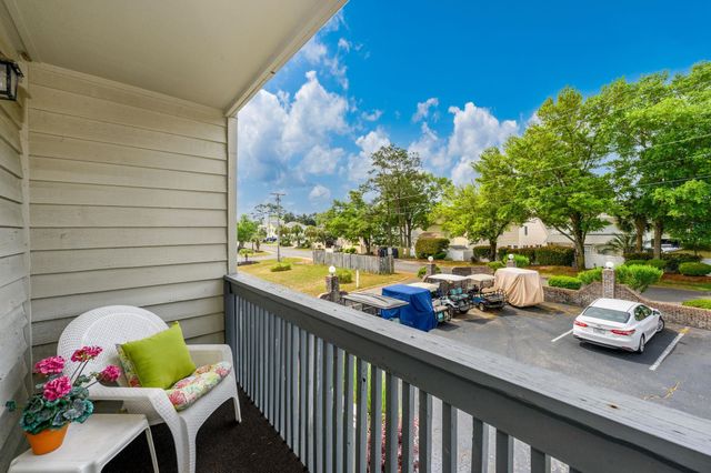 816 9th Ave S Apt 202A, North Myrtle Beach, SC 29582
