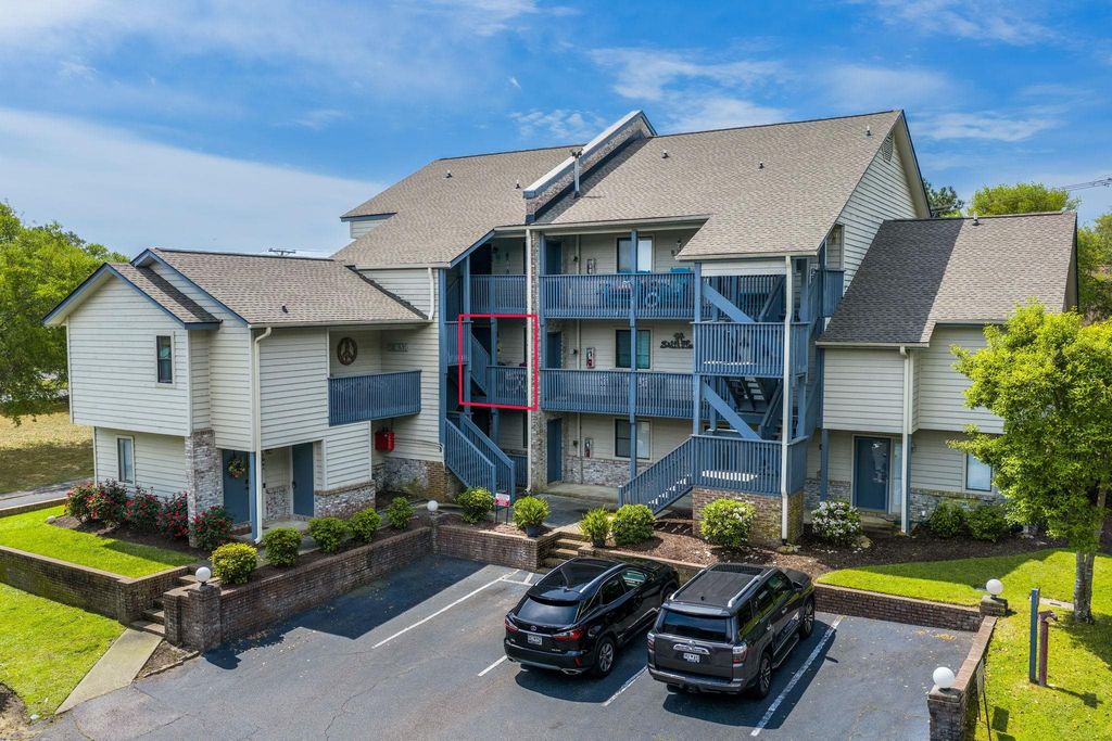 816 9th Ave S Apt 202A, North Myrtle Beach, SC 29582