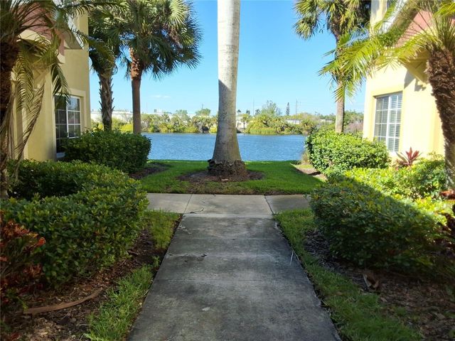 3909 45TH TERRACE W 106, Bradenton, FL 34210