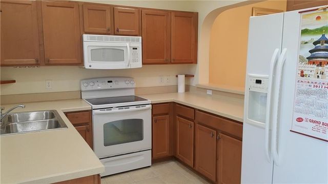 3909 45TH TERRACE W 106, Bradenton, FL 34210
