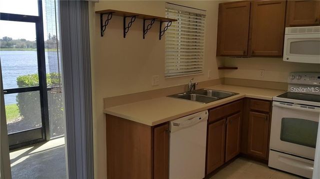 3909 45TH TERRACE W 106, Bradenton, FL 34210