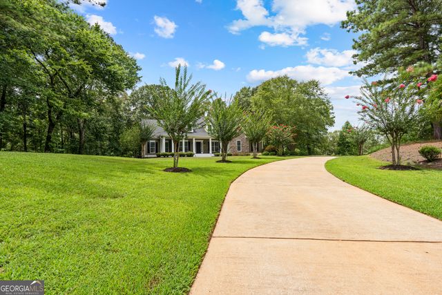 285 Huckaby Road, Brooks, GA 30205