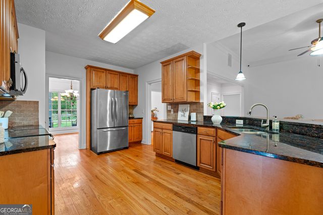 285 Huckaby Road, Brooks, GA 30205