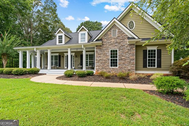 285 Huckaby Road, Brooks, GA 30205