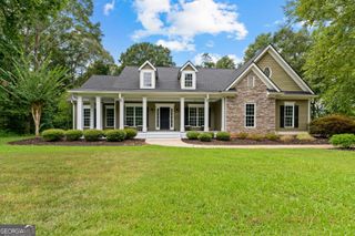 285 Huckaby Road, Brooks, GA 30205