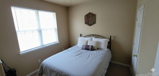 1402 Mesa Crk, San Antonio, TX 78258