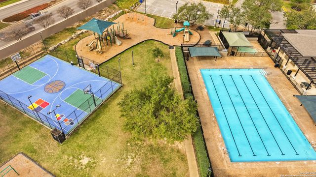 1402 Mesa Crk, San Antonio, TX 78258