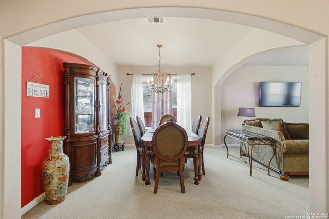 1402 Mesa Crk, San Antonio, TX 78258