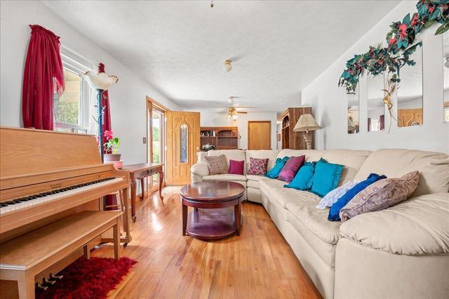 2922 State Highway 1232, Gray, KY 40734