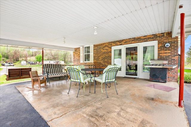 2922 State Highway 1232, Gray, KY 40734