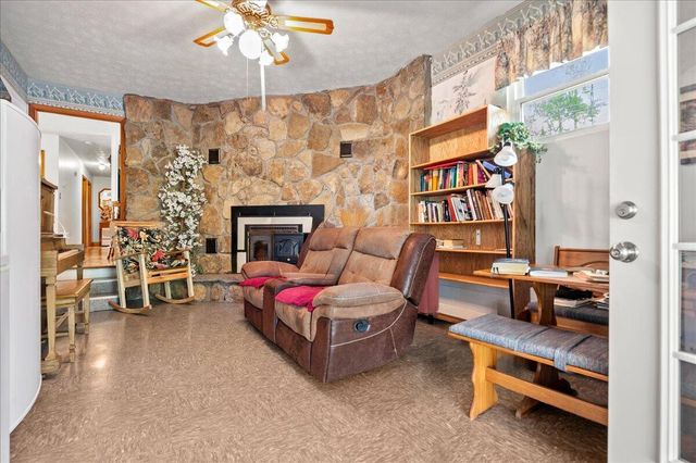 2922 State Highway 1232, Gray, KY 40734