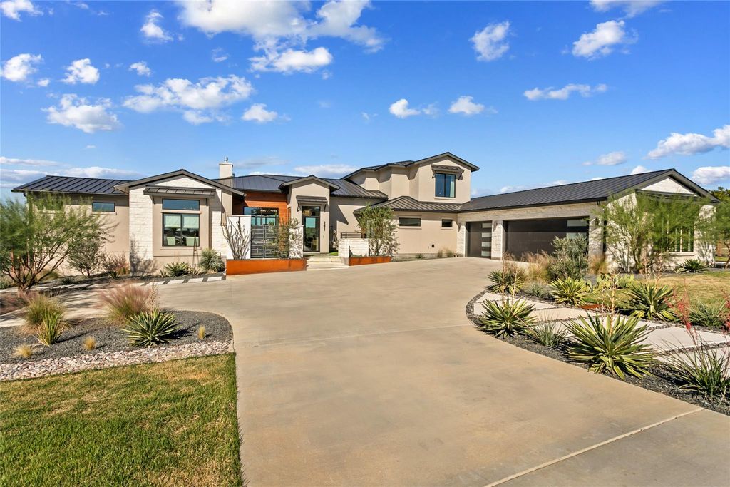 400 Medlin Creek LOOP, Dripping Springs, TX 78620