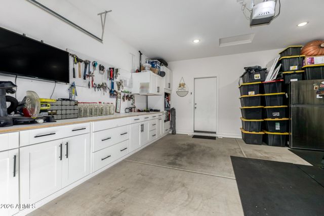 2991 E HOUSTON Drive, San Tan Valley, AZ 85143