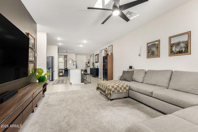 2991 E HOUSTON Drive, San Tan Valley, AZ 85143