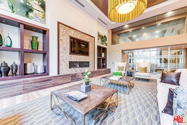 7290 Edinger Avenue 3092, Huntington Beach, CA 92647