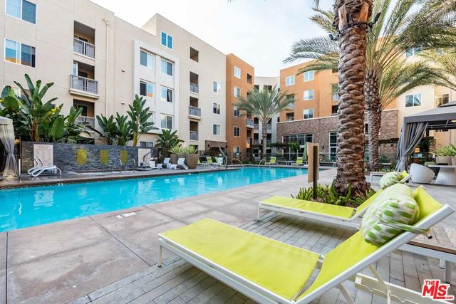7290 Edinger Avenue 3092, Huntington Beach, CA 92647
