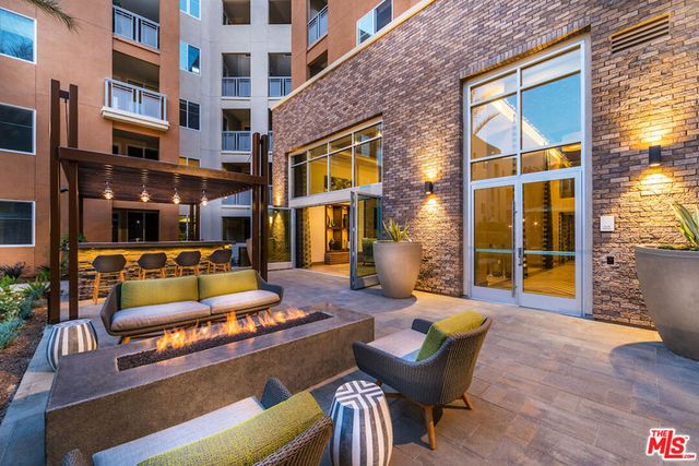 7290 Edinger Avenue 3092, Huntington Beach, CA 92647