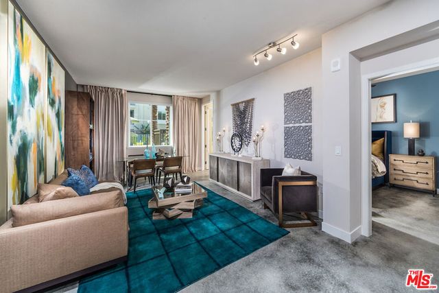 7290 Edinger Avenue 3092, Huntington Beach, CA 92647