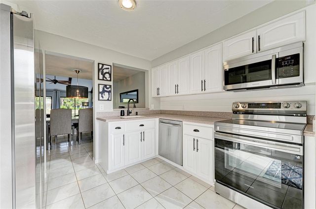 5315 MYRTLE WOOD 46, Sarasota, FL 34235