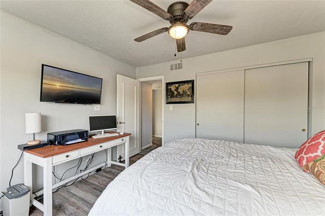 5315 MYRTLE WOOD 46, Sarasota, FL 34235