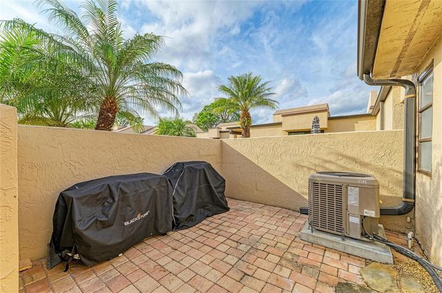 5315 MYRTLE WOOD 46, Sarasota, FL 34235