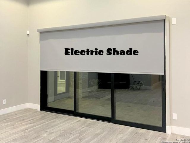 32 WESTCOURT LN, San Antonio, TX 78257