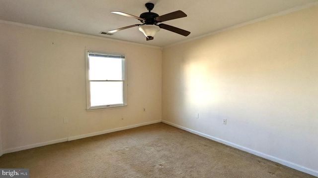150 NIGHTINGALE AVE, Stephens City, VA 22655
