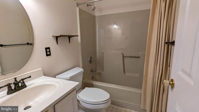 150 NIGHTINGALE AVE, Stephens City, VA 22655