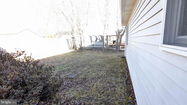 150 NIGHTINGALE AVE, Stephens City, VA 22655