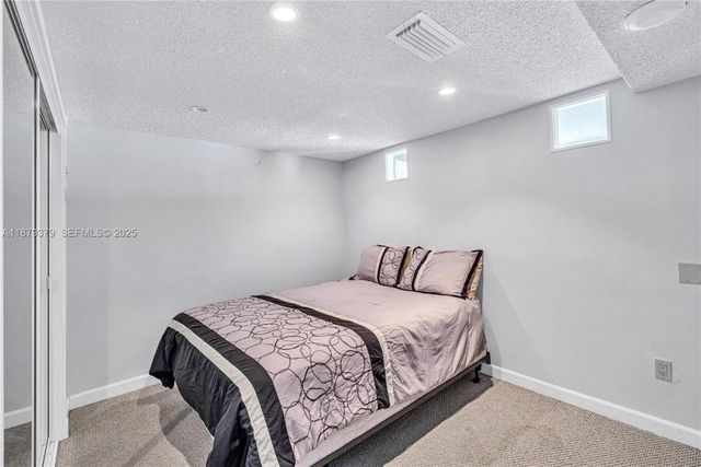 5005 Collins Avenue 616, Miami Beach, FL 33140