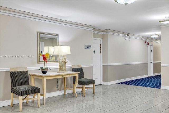 5005 Collins Avenue 616, Miami Beach, FL 33140