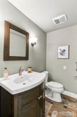 14924 258 Avenue SE, Issaquah, WA 98027