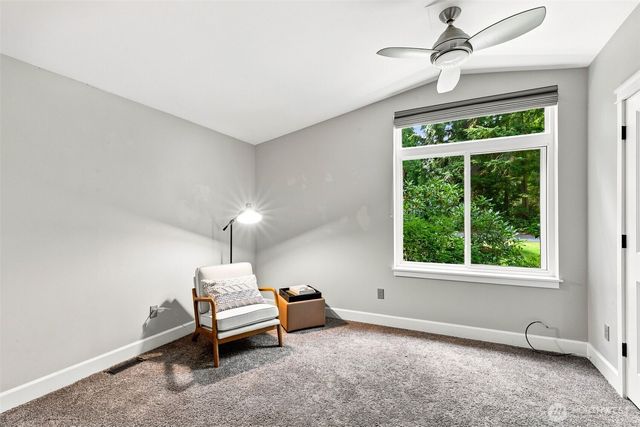14924 258 Avenue SE, Issaquah, WA 98027
