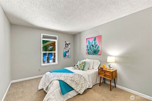 14924 258 Avenue SE, Issaquah, WA 98027