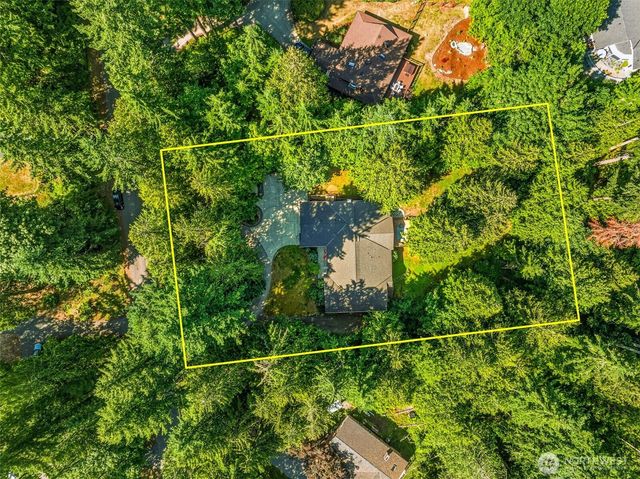 14924 258 Avenue SE, Issaquah, WA 98027