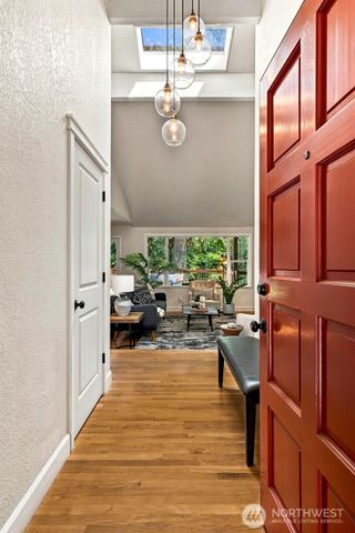 14924 258 Avenue SE, Issaquah, WA 98027