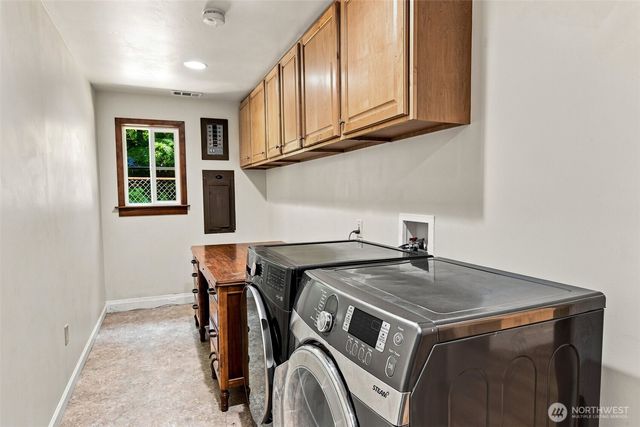 14924 258 Avenue SE, Issaquah, WA 98027