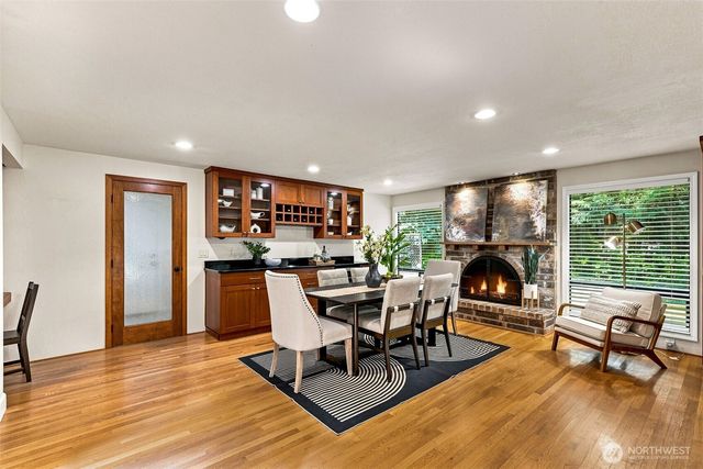 14924 258 Avenue SE, Issaquah, WA 98027