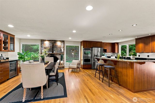 14924 258 Avenue SE, Issaquah, WA 98027