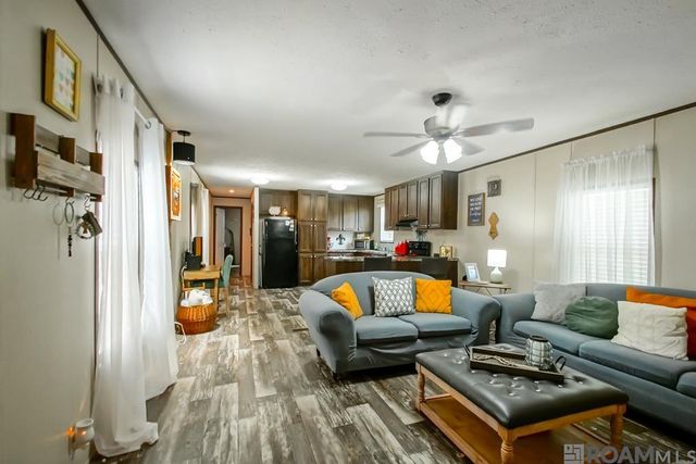 30772 Weiss Rd, Walker, LA 70785