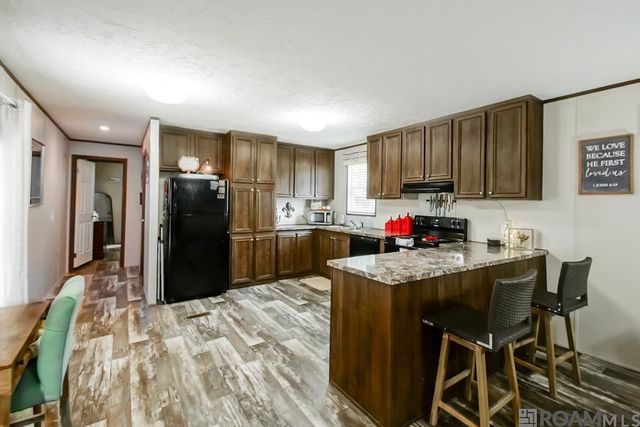 30772 Weiss Rd, Walker, LA 70785