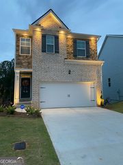 805 Bentley Drive, Fairburn, GA 30213