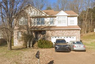 2337 Willesden Green Ct, Hermitage, TN 37076