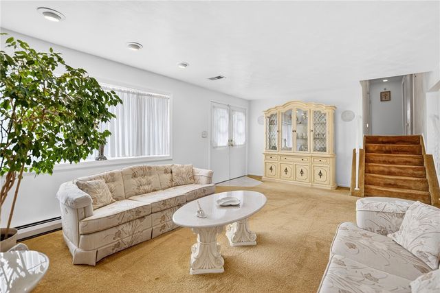 224 REHOBOTH ROAD, Washington Twp, PA 15012