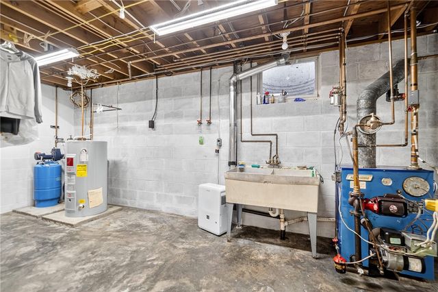 224 REHOBOTH ROAD, Washington Twp, PA 15012