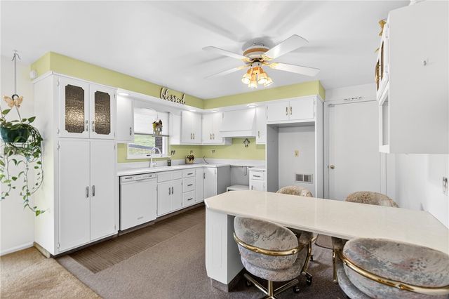 224 REHOBOTH ROAD, Washington Twp, PA 15012