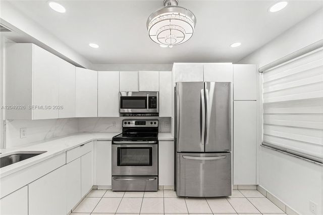 4301 Martinique Circle H2, Coconut Creek, FL 33066